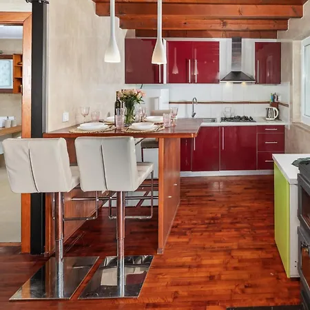 Holiday Home Valbandon 11 Ferienhaus